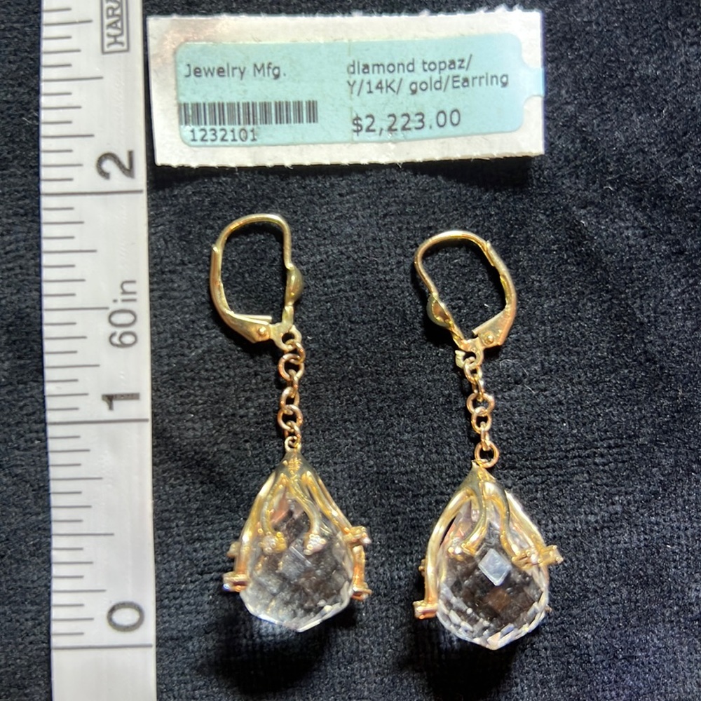 Drop earrings, 14kt gold, Diamonds and Topazez. NEW